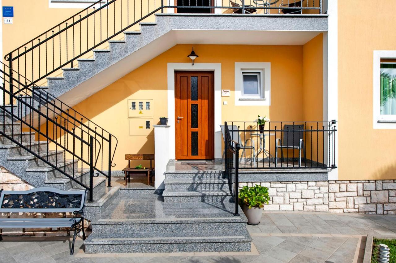 Apartments Euphemia Rovinj Eksteriør billede